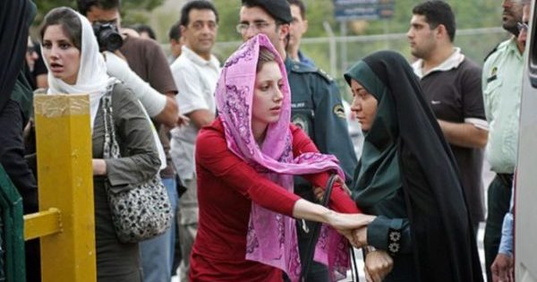 IRAN: 29 women arrested for not wearing hijab during protests