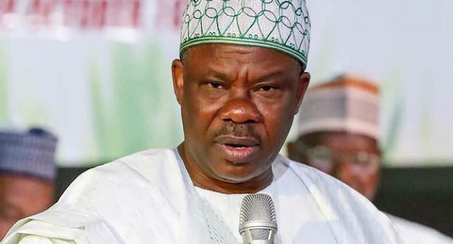 Amosun set to obtain $350m World Bank loan less than a month to handing over