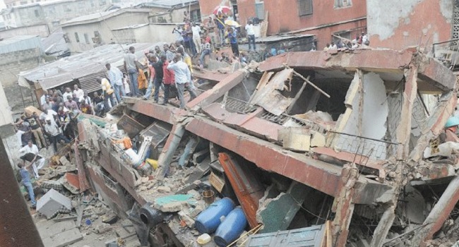 LAGOS: School children, many others feared killed as 3-storey building colapses