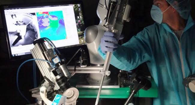 Canadian doctors conduct world’s first robotic brain operation