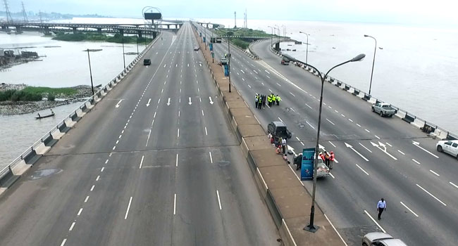 Police nabs man allegedly vandalizing aluminum railings on Third Mainland Bridge